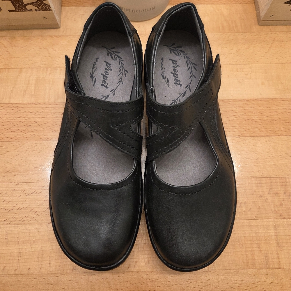Propét Golda Women's Mary Jane Flats Black Leather Size 7.5 NEW - Picture 6 of 9